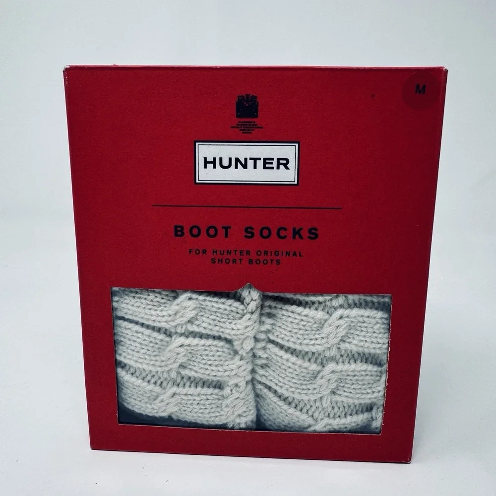 HUNTER NEW Dual Cable Knit  Boot Socks For Women Size Medium Beige